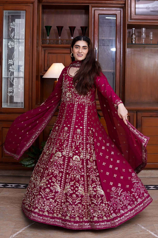 Magenta Chiffon Maxi Dress with Handwork Moving pic